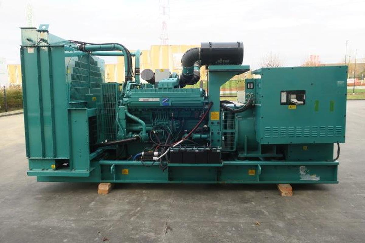 Cummins QST30-G7 810/900 kVA Diesel Generator Cummins QST30-G7 810/900 kVA diesel generator industrial power solution