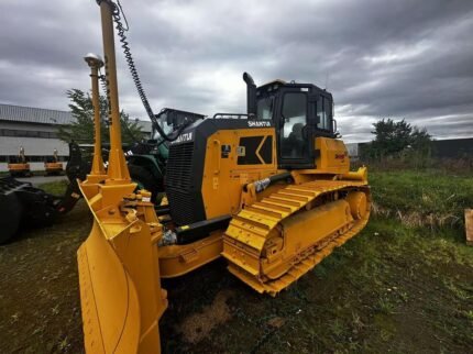 Shantui SD16L bulldozer crawler dozer 2024 earthmoving machine wetland construction equipment