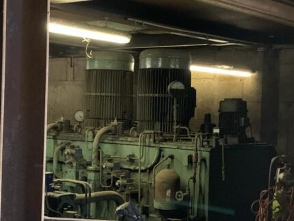 Lindemann scrap compactor metal recycling machine package compactor industrial equipment